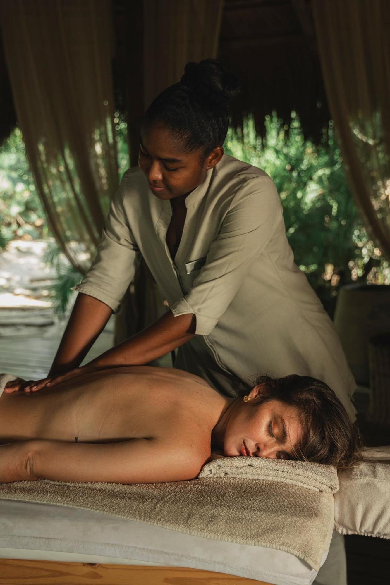 Makani Luxury Wanderlust
